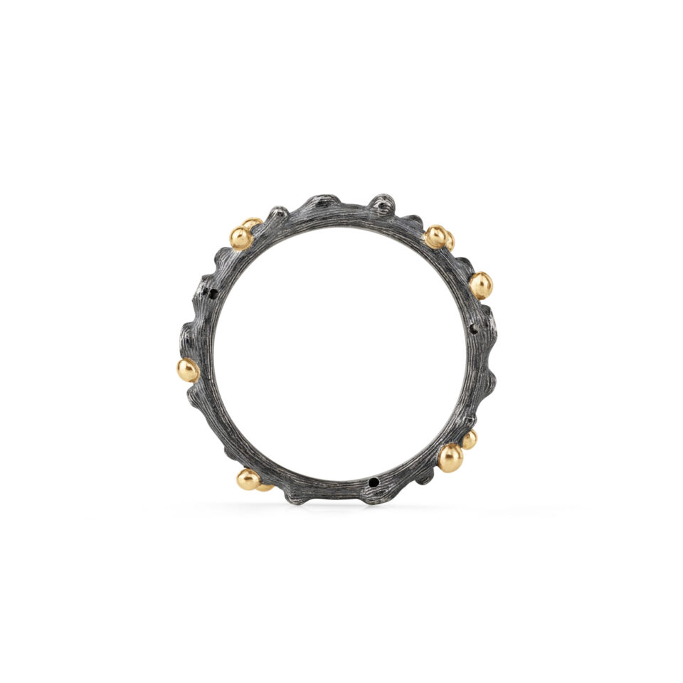 Ring, Nature oksidert sølv og 18 k gult gull 0,04 ct TW.VS.