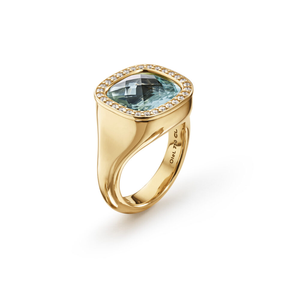 Ring, Cushion Akvamarin med diamantkant 0,30 ct TW.VS.