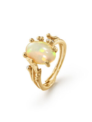 Ring, BoHo Liten Opal gult gull 0,02 ct. TW.VS.
