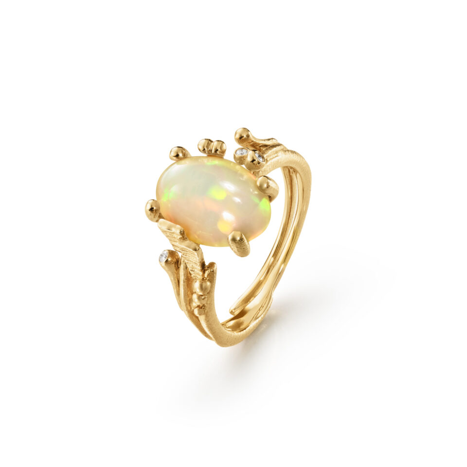 Ring, BoHo Liten Opal gult gull 0,02 ct. TW.VS.