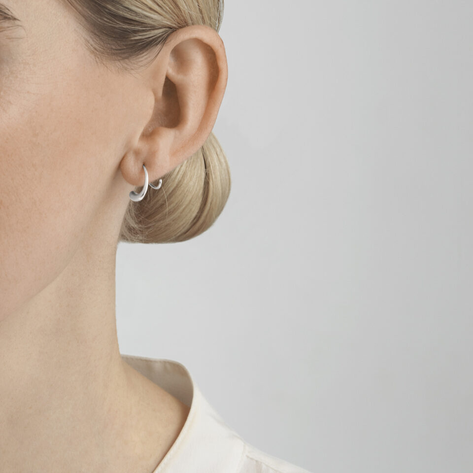 GEORG JENSEN - ØREDOBBER, MERCY SWIRL SPIRAL SØLV - STYLING