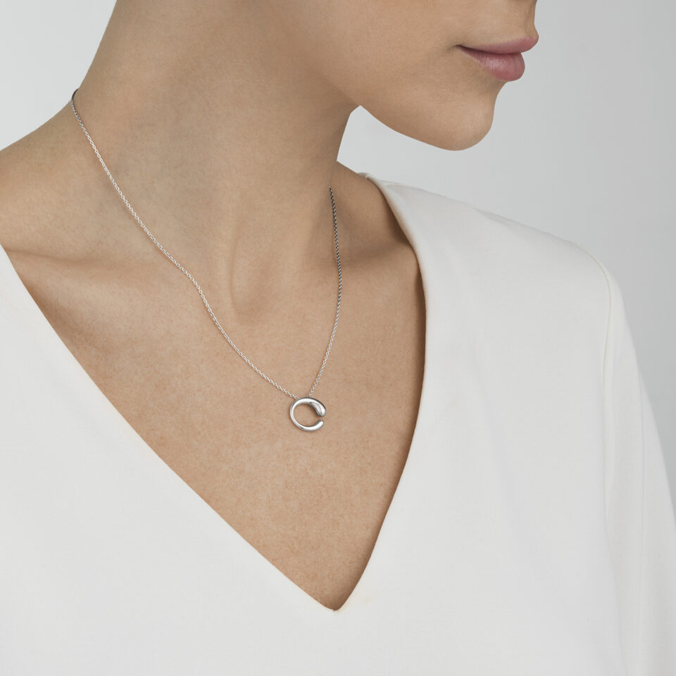 GEORG JENSEN - HALSKJEDE, MERCY ANHENG LITEN SØLV - STYLING