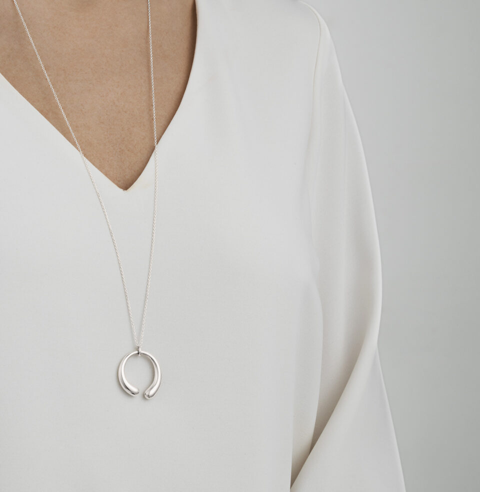 GEORG JENSEN - HALSKJEDE, MERCY ANHENG STORT SØLV - STYLING