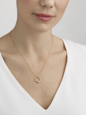 GEORG JENSEN - HALSKJEDE, MERCY ANHENG PAVÉ 0,33 CT. GULT GULL - STYLING