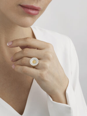 GEORG JENSEN - RING, DAISY STOR FORGYLT SØLV MED HVIT EMALJE - STYLING