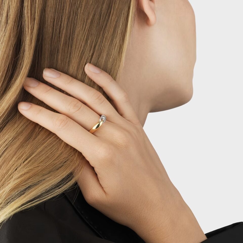 GEORG JENSEN - RING, REFLECT LITEN GULT GULL OG SØLV - STYLING HENNE