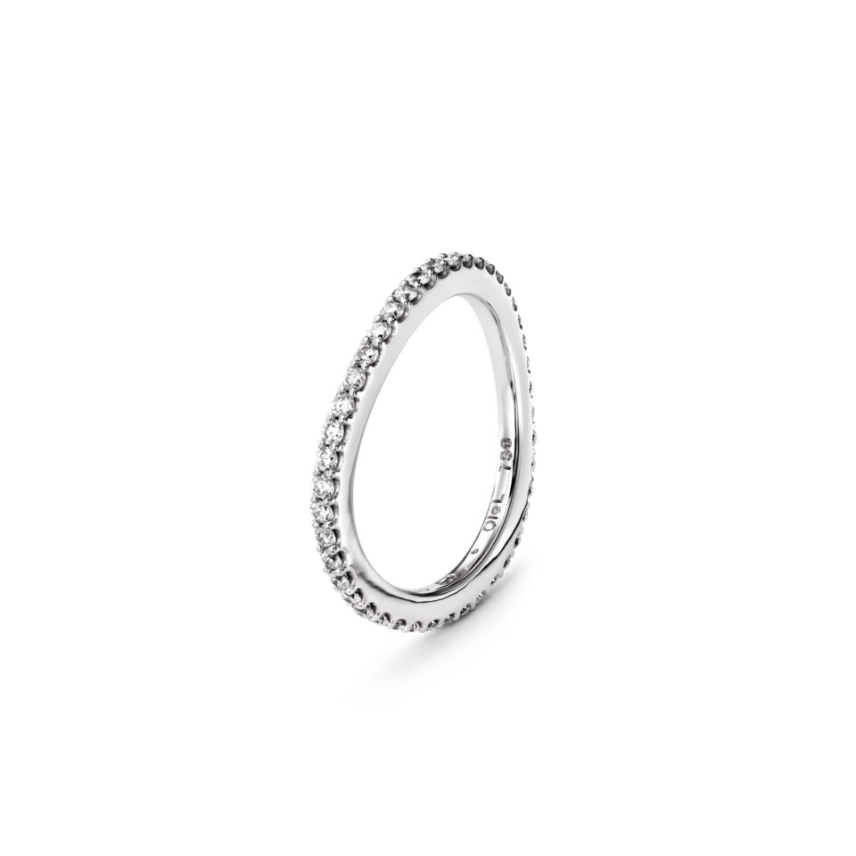 Ring, Love Bands buet hvitt gull 0,40-0,47 ct TW.VS.