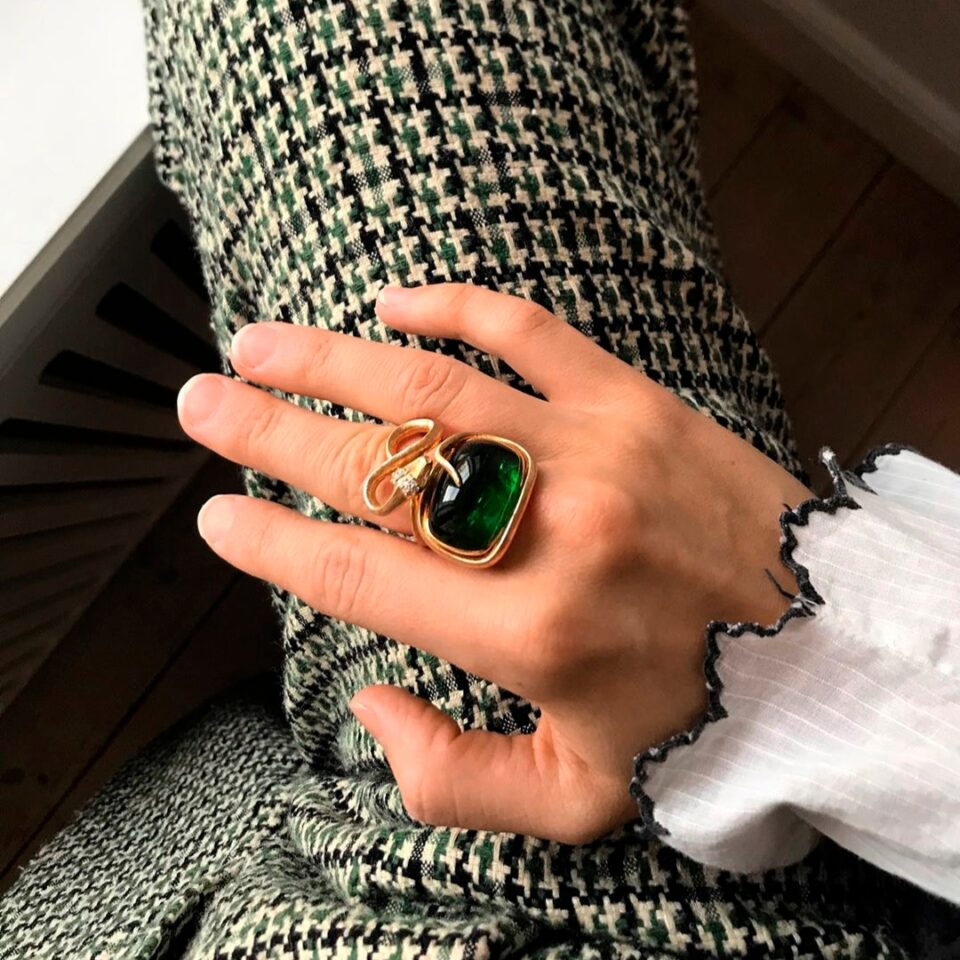 Ring, Snakes liten Grønn Turmalin og Diamanter 0,04 ct TW.VS.