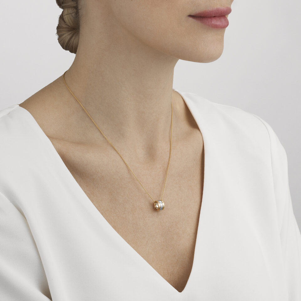 GEORG JENSEN - HALSKJEDE, FUSION ANHENG MED DIAMANTER 0,05 CT. MULTI - STYLING