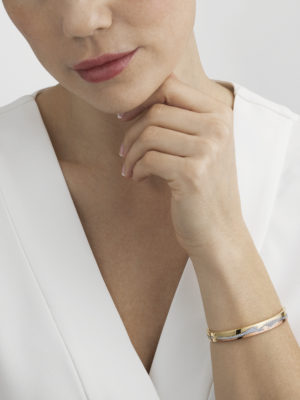 GEORG JENSEN - ARMRING, FUSION 0,74-0,75 CT. HVITT GULL, GULT GULL OG ROSÉGULL - STYLING