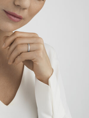 GEORG JENSEN - RING, MAGIC PAVÉ 0,47-0,60 CT. HVITT GULL - STYLING