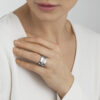 GEORG JENSEN - RING, FUSION CENTERRING PAVÉ 0,63-1,01 CT. HVITT GULL - STYLING
