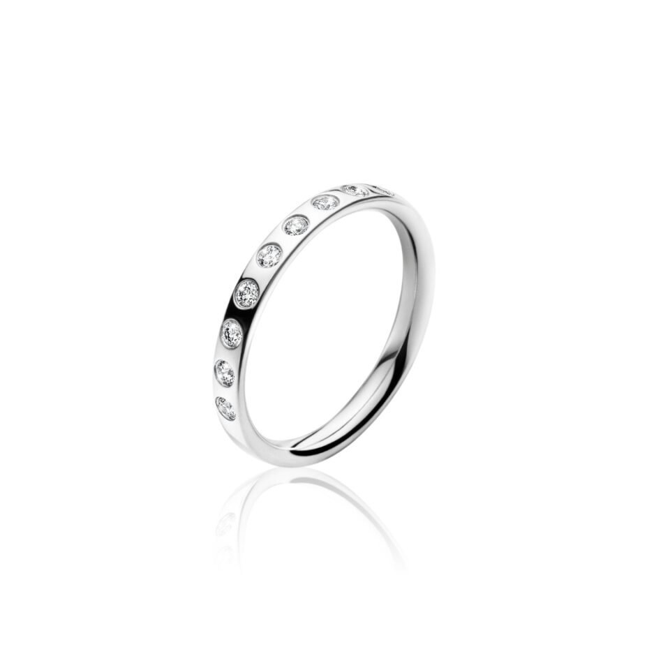 GEORG JENSEN - RING, MAGIC MED 9 BRILLIANTER 0,18 CT. HVITT GULL