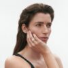 GEORG JENSEN - RING, FUSION CENTERRING KREMHVIT HYCERAM GULT GULL - STYLING