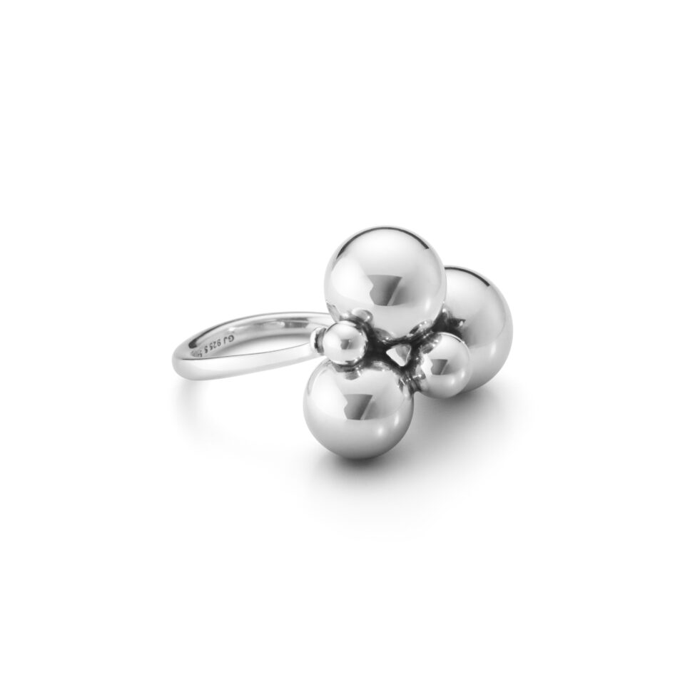 GEORG JENSEN - RING, MOONLIGHT GRAPES OKSIDERT SØLV - DETALJER