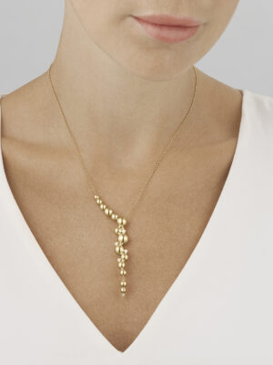 GEORG JENSEN - HALSKJEDE, MOONLIGHT GRAPES ANHENG STATEMENT MED DIAMANTER 0,12 CT. GULT GULL - STYLING