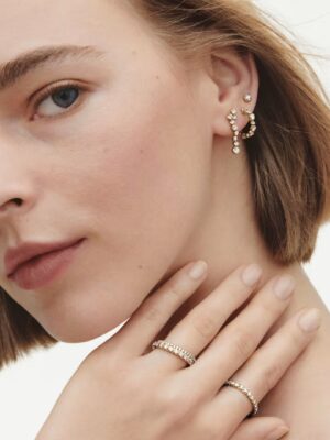 GEORG JENSEN - ØREDOBBER, SIGNATURE DIAMONDS HOOP 0,36 CT. GULT GULL - STYLING
