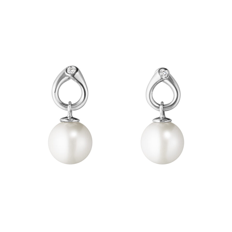 GEORG JENSEN - ØREDOBBER, MAGIC MED PERLER OG DIAMANTER 0,04 CT. HVITT GULL