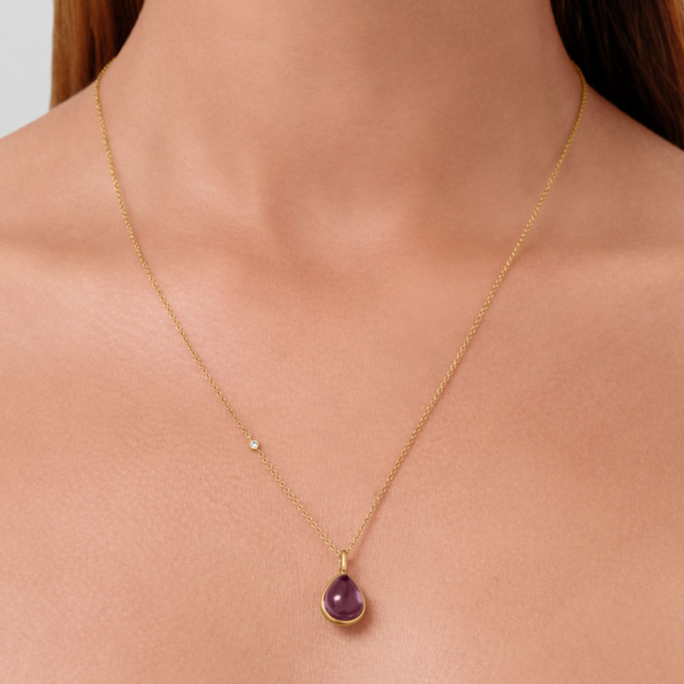 JULIE SANDLAU - ANHENG, PALOMA AMETHYST - STYLING