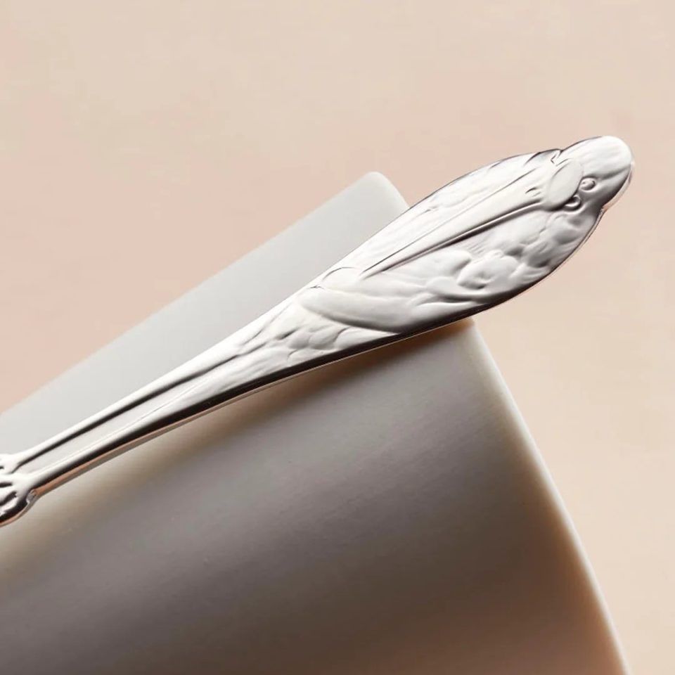 ARVEN - STORK BARNEGAFFEL I SØLV - DETALJER