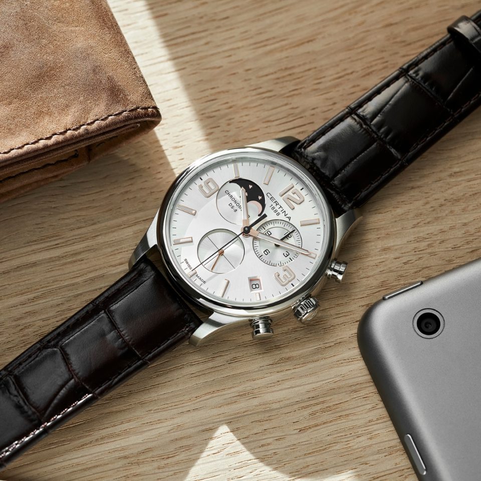 033.460.16.037.00 CERTINA - DS-8 CHRONOGRAPH MOON PHASE 42 MM - MILJØ