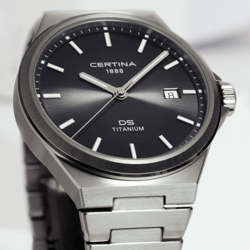 C043.410.44.051.00 CERTINA - DS-7 QUARTZ 39 MM UNISEX TITANIUM - MILJØ