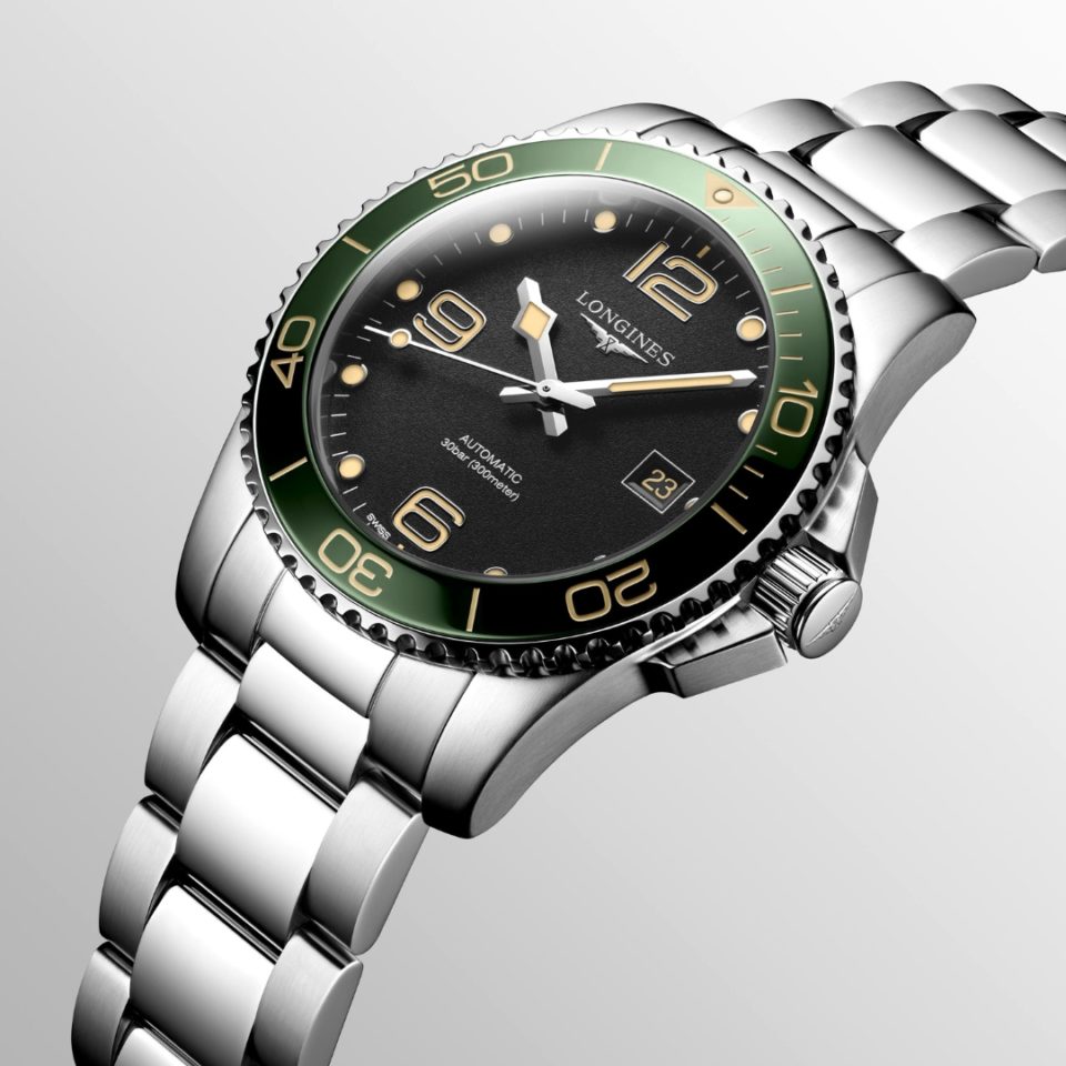 L3.781.4.05.6 LONGINES - HYDROCONQUEST 41 MM - DETALJER