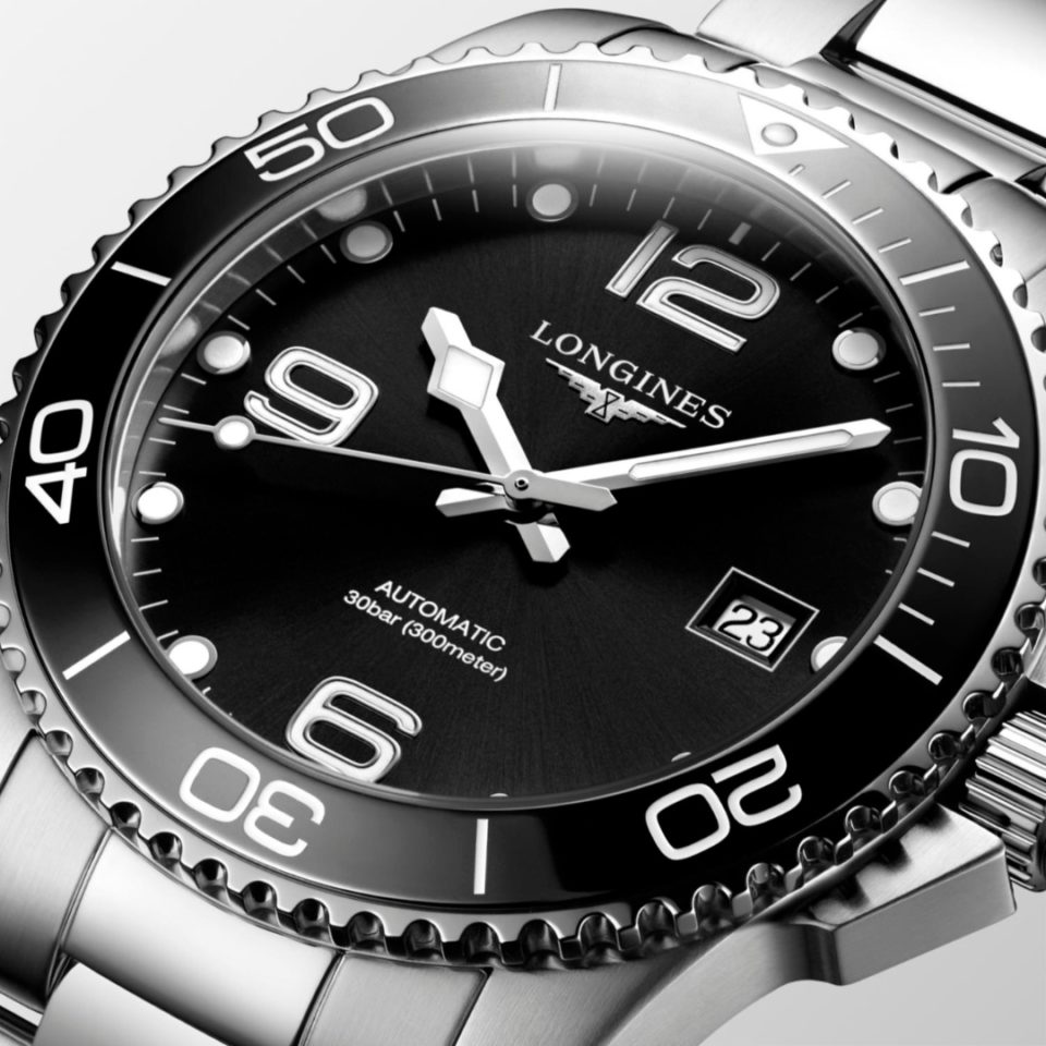 L3.781.4.56.6 LONGINES - HYDROCONQUEST 41 MM - DETALJER