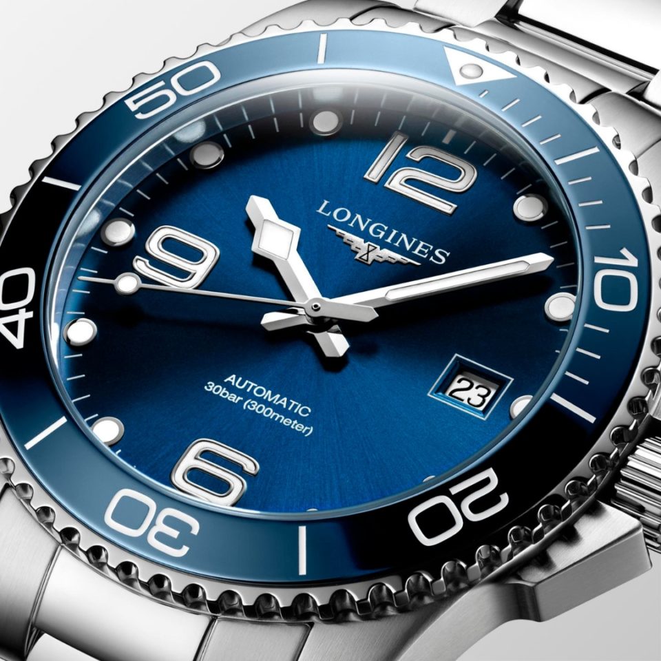 L3.781.4.96.6 LONGINES - HYDROCONQUEST 41 MM - DETALJER