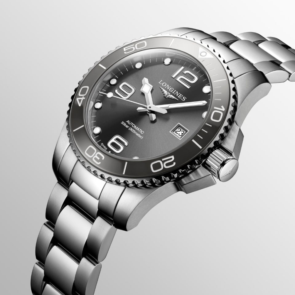 L3.782.4.76.6 LONGINES - HYDROCONQUEST 43 MM - DETALJER