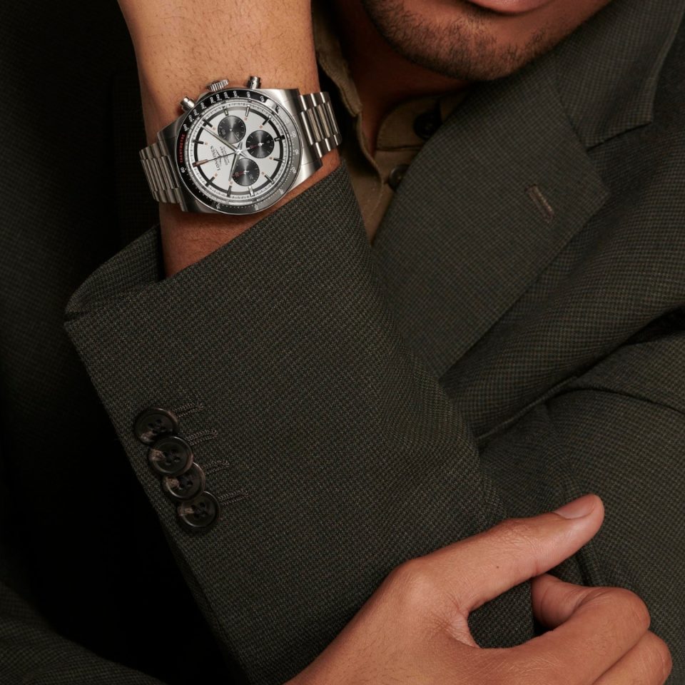 L3.835.4.72.6 LONGINES - CONQUEST CHRONOGRAPH 42 MM - STYLING